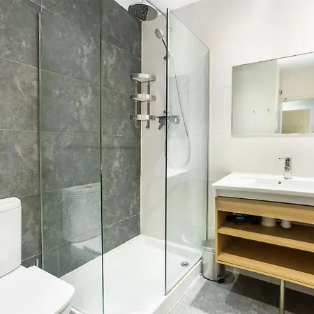 Lejlighed The Collection - 4bedroom With Balcony In Ramblas 3-2